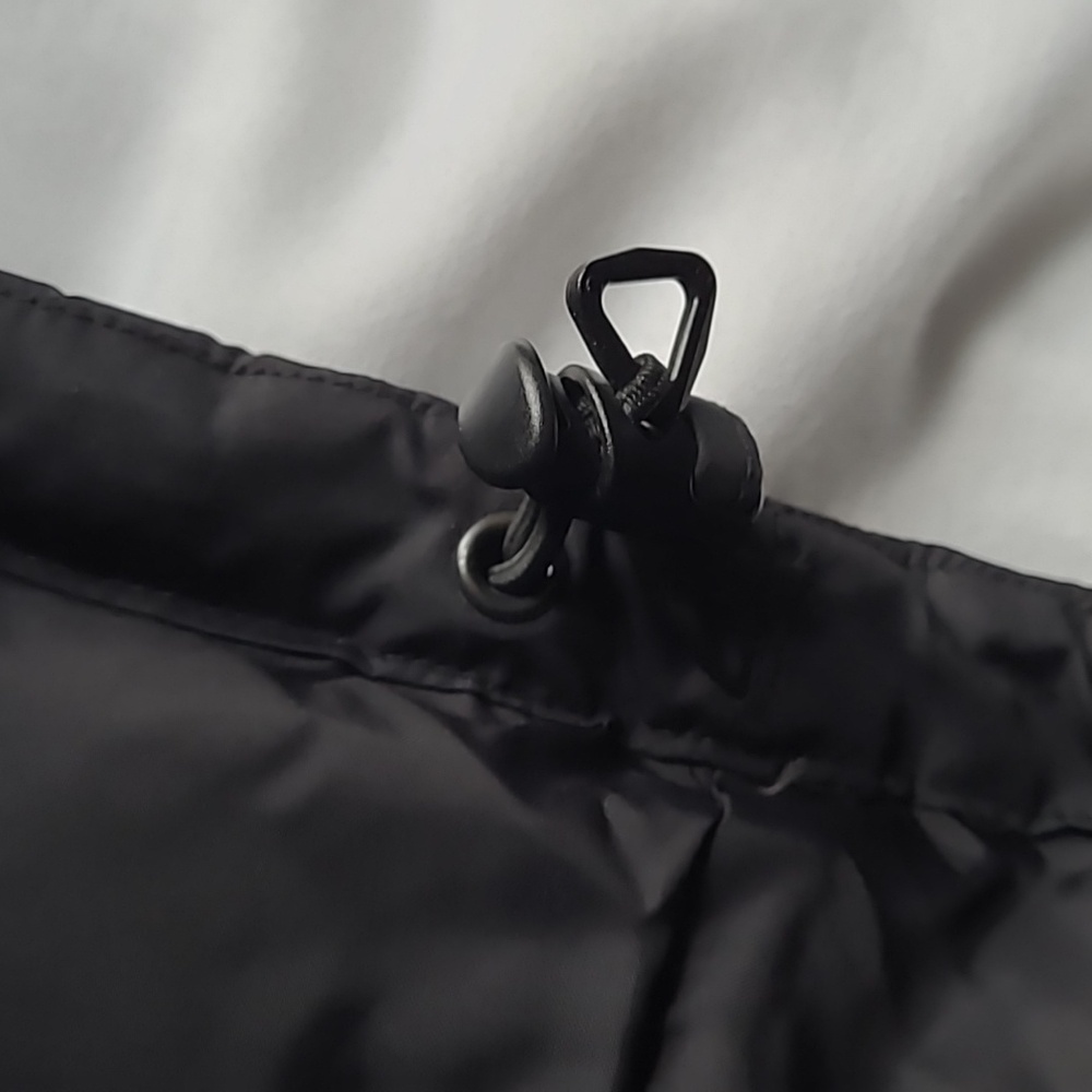 Columbia Black and Green Puffer Vest - Picture 10 of 12